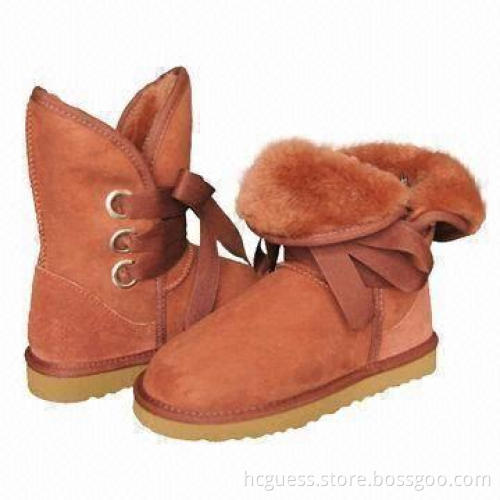 Women's Weather Boots with Fashionable Design